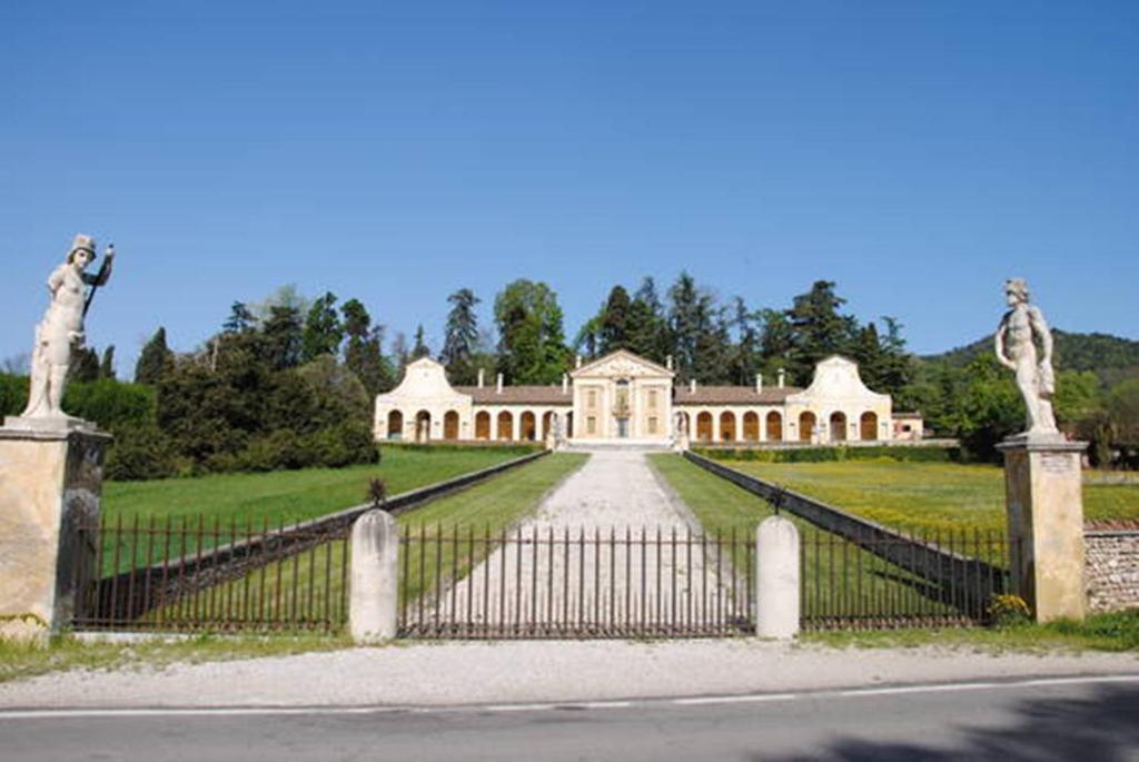 Agriturismo Melo In Fiore Con Camere E Colazioni Nella Zona Del Prosecco Docg Asolo Maser Exteriör bild